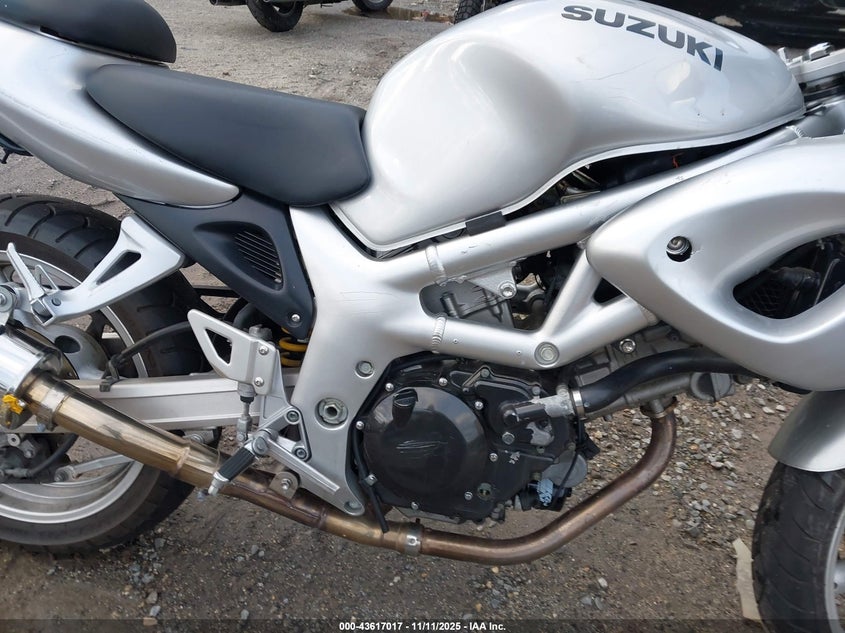 2002 Suzuki Sv650 S VIN: JS1VP52A822106640 Lot: 43617017
