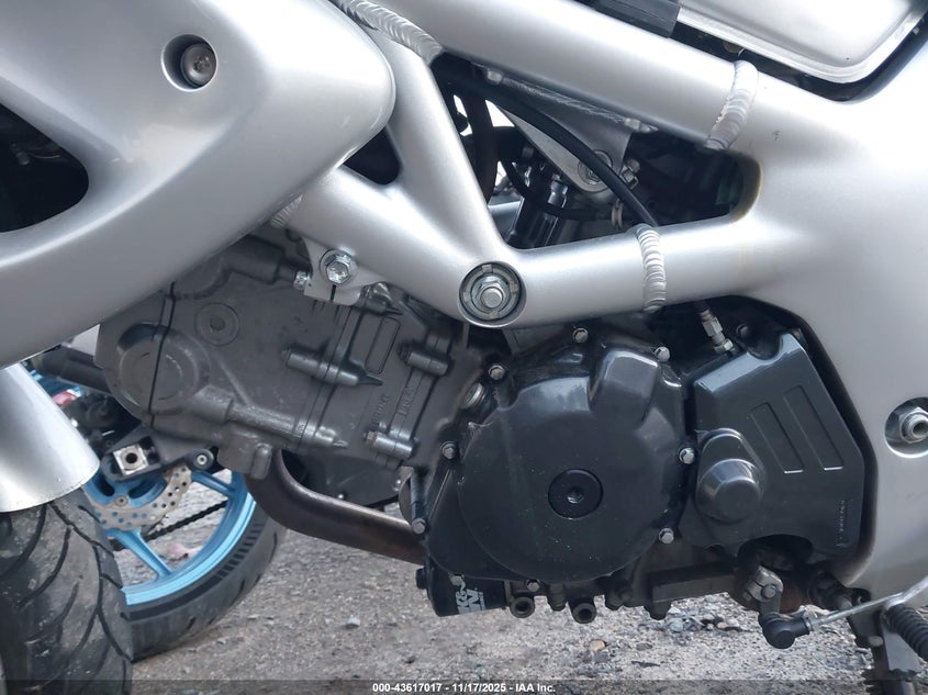 2002 Suzuki Sv650 S VIN: JS1VP52A822106640 Lot: 43617017