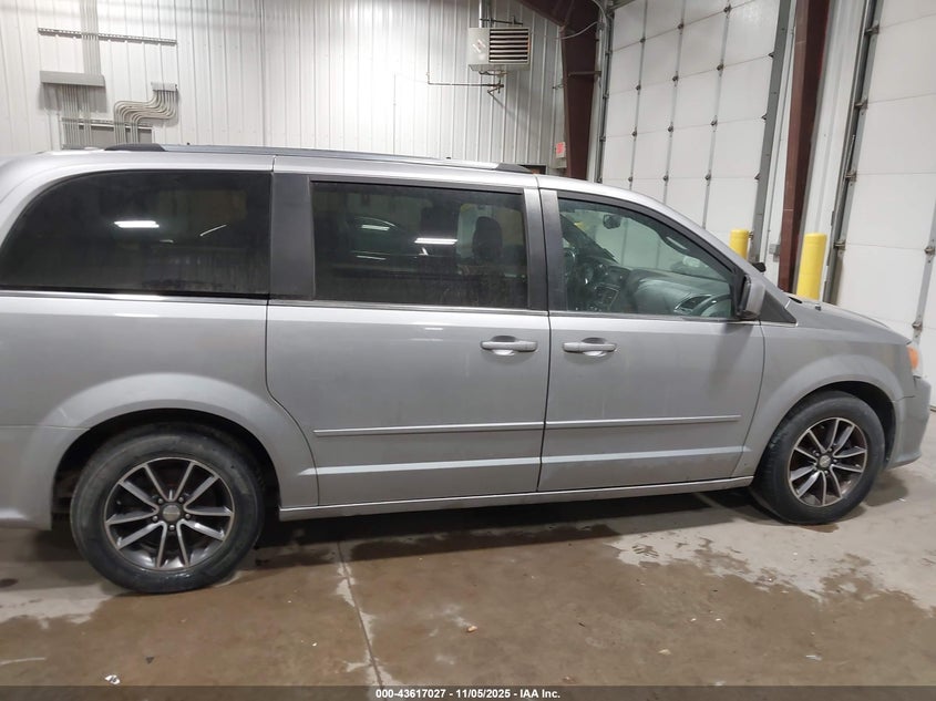 2017 DODGE GRAND CARAVAN SXT - 2C4RDGCG1HR554176