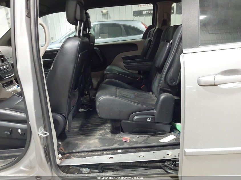 2017 DODGE GRAND CARAVAN SXT - 2C4RDGCG1HR554176