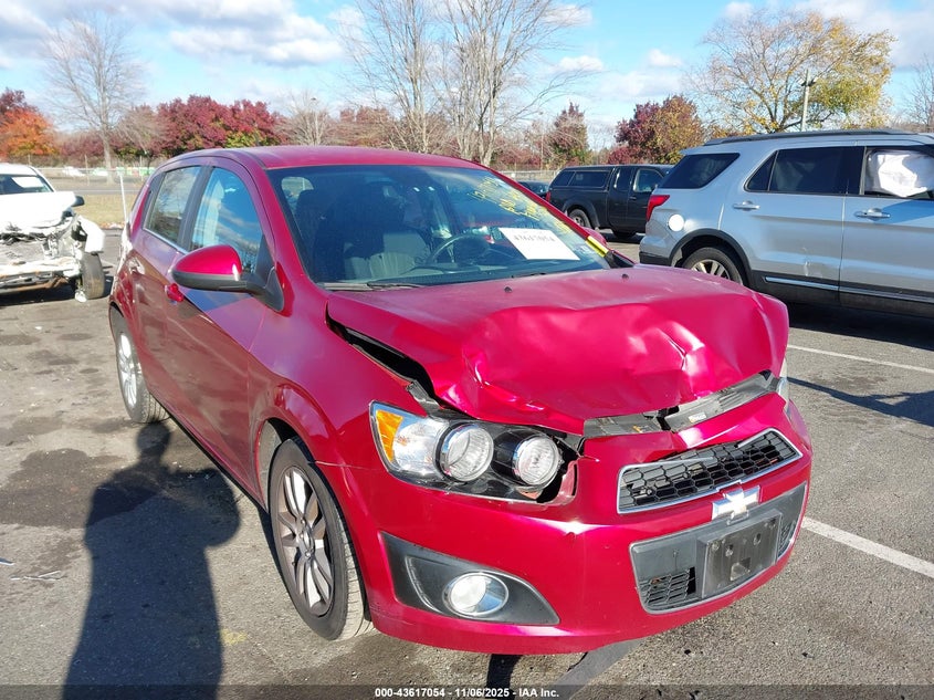 CHEVROLET SONIC LT AUTO