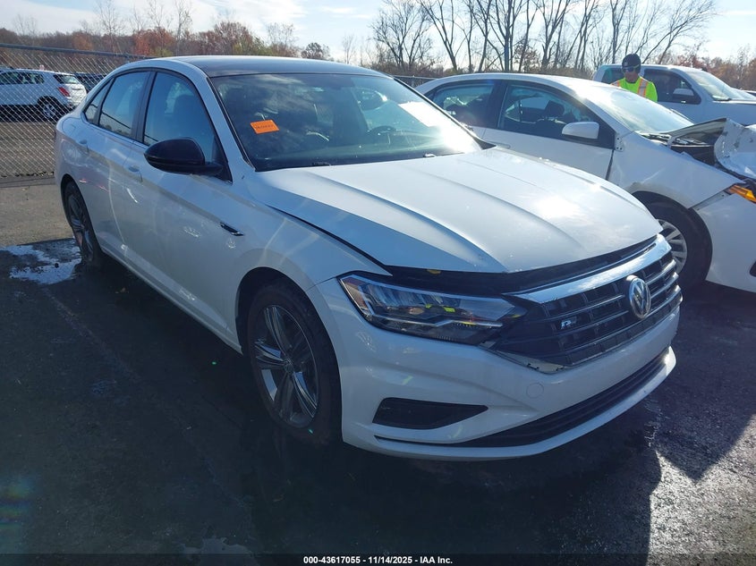 VOLKSWAGEN JETTA 1.4T R-LINE/1.4T S/1.4T SE/S