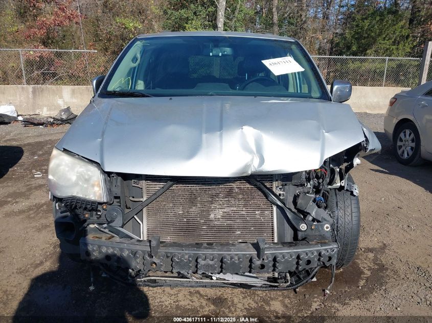 2011 Chrysler Town & Country Touring-L VIN: 2A4RR8DG6BR784349 Lot: 43617111