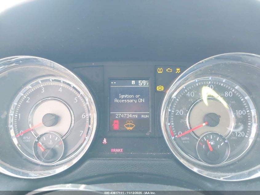 2011 Chrysler Town & Country Touring-L VIN: 2A4RR8DG6BR784349 Lot: 43617111