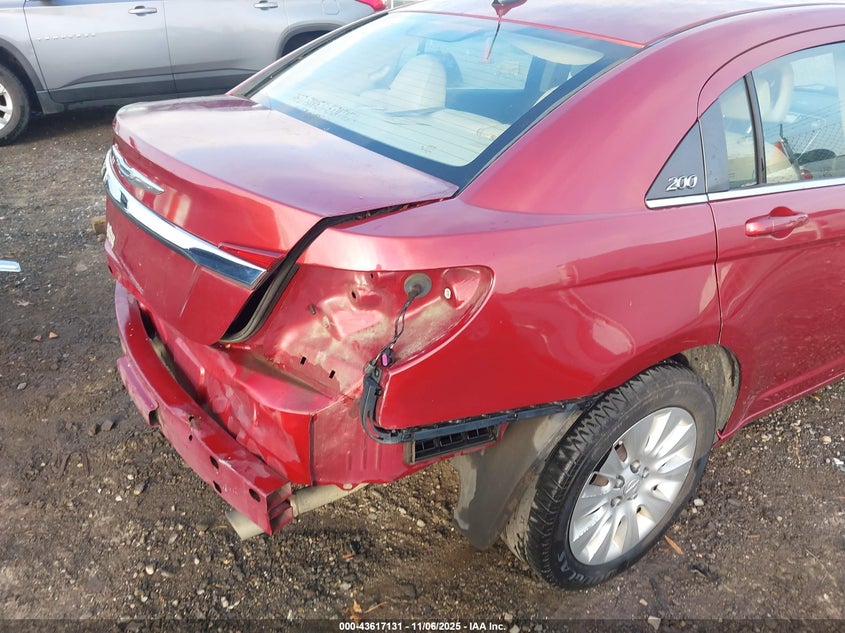 1C3CCBAG2EN136852 2014 CHRYSLER 200 photo no. 18