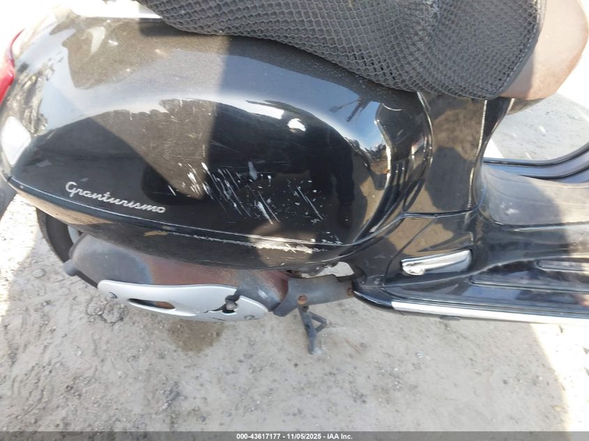 2004 Vespa Granturismo 200 VIN: ZAPM319K245001564 Lot: 43617177