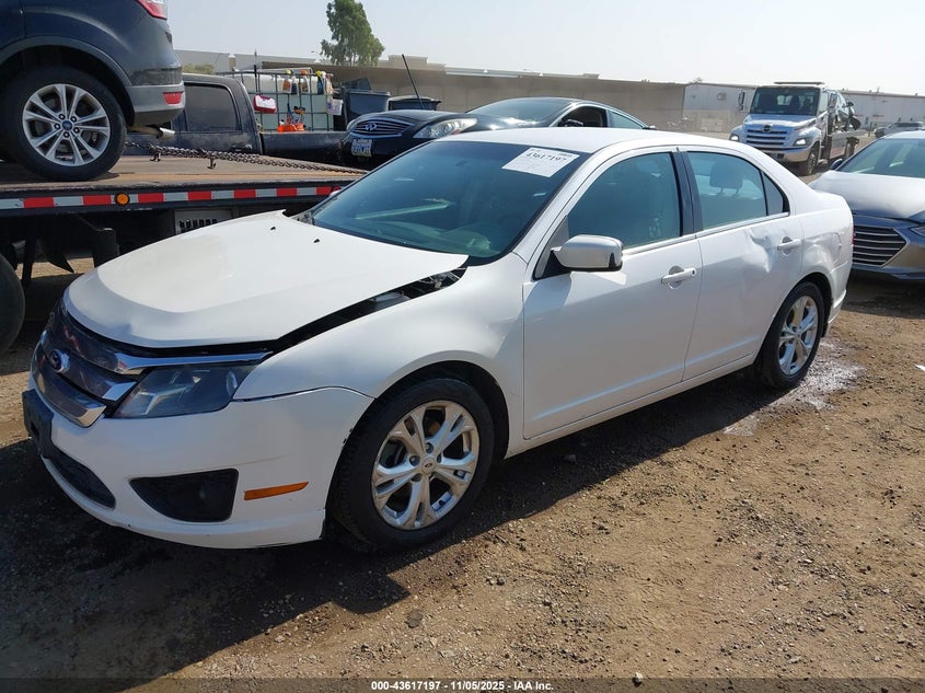 3FAHP0HA9CR439056 2012 FORD FUSION photo no. 2