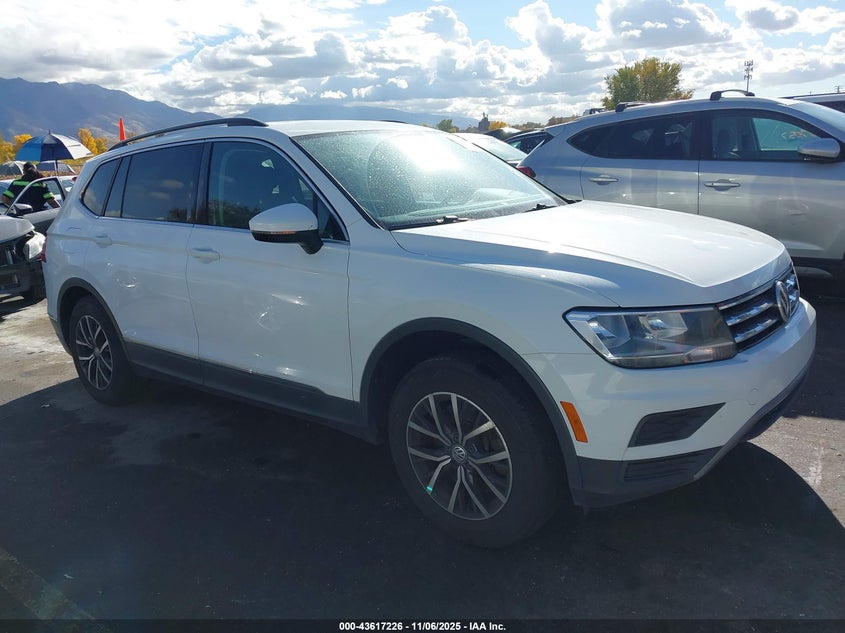 VOLKSWAGEN TIGUAN 2.0T SE/2.0T SE R-LINE BLACK/2.0T SEL