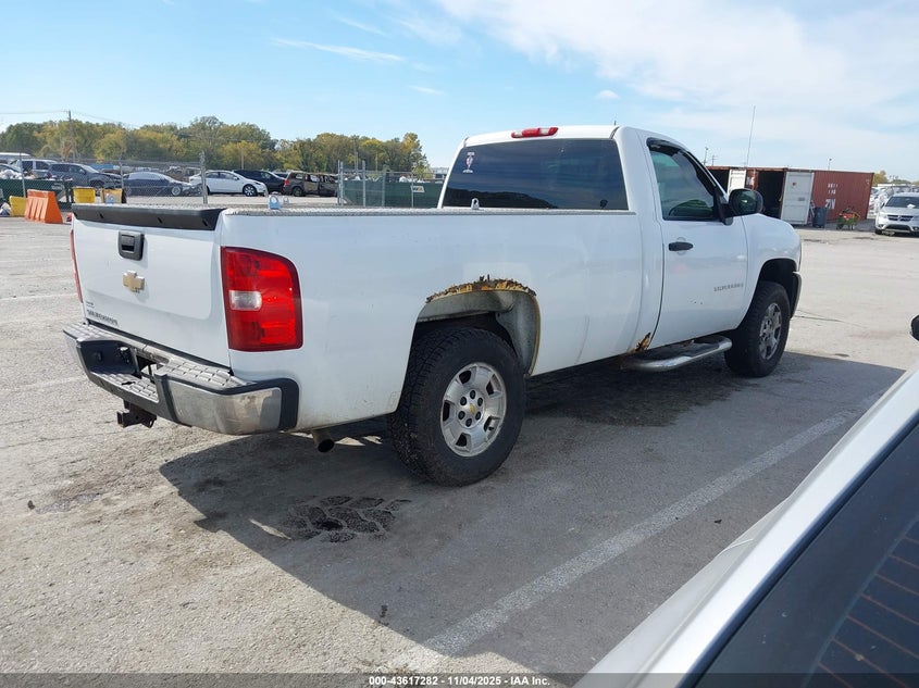 1GCEC14X28Z190420 2008 CHEVROLET SILVERADO photo no. 4