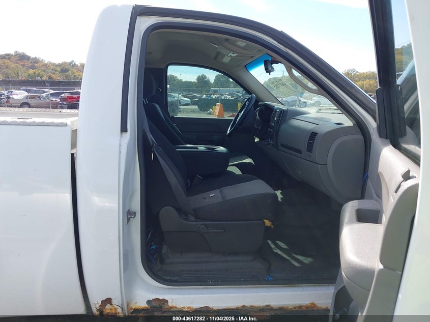 1GCEC14X28Z190420 2008 CHEVROLET SILVERADO photo no. 5