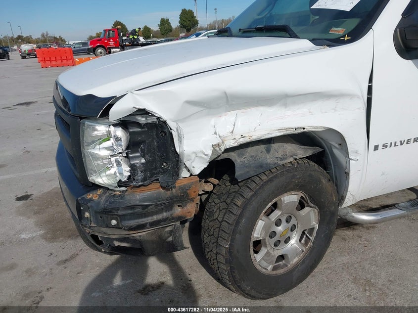1GCEC14X28Z190420 2008 CHEVROLET SILVERADO photo no. 6
