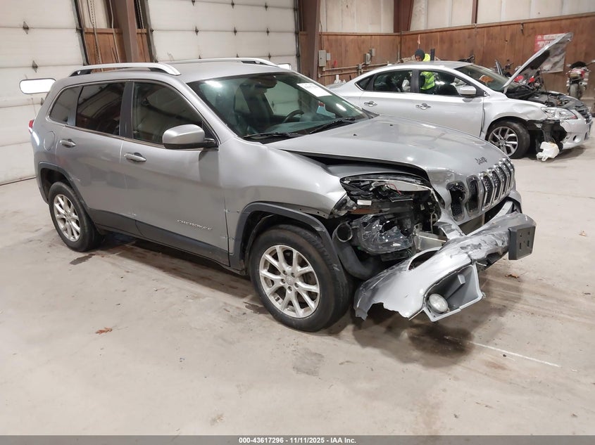 2017 JEEP CHEROKEE LATITUDE 4X4 - 1C4PJMCS6HW587796
