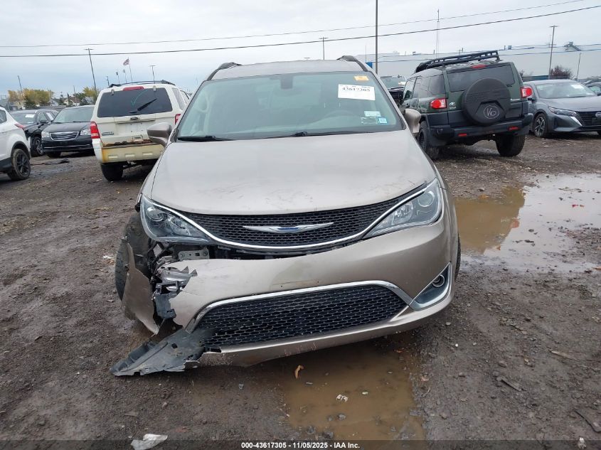 2017 Chrysler Pacifica Touring-L VIN: 2C4RC1BG5HR535907 Lot: 43617305