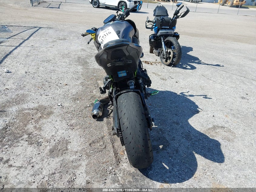 2020 Kawasaki Zr900 F VIN: ML5ZRDF1XLDA38916 Lot: 43617316