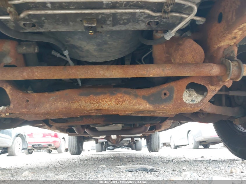 2010 GMC Savana 2500 Work Van VIN: 1GTZGFBG8A1183675 Lot: 43617321