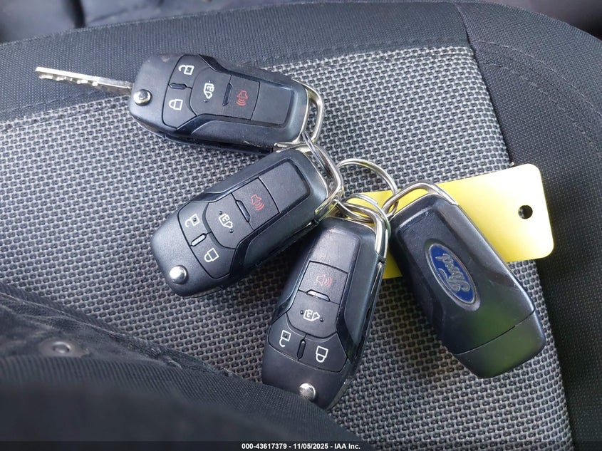 2021 FORD TRANSIT CONNECT XL NM0LS7E27M1491092