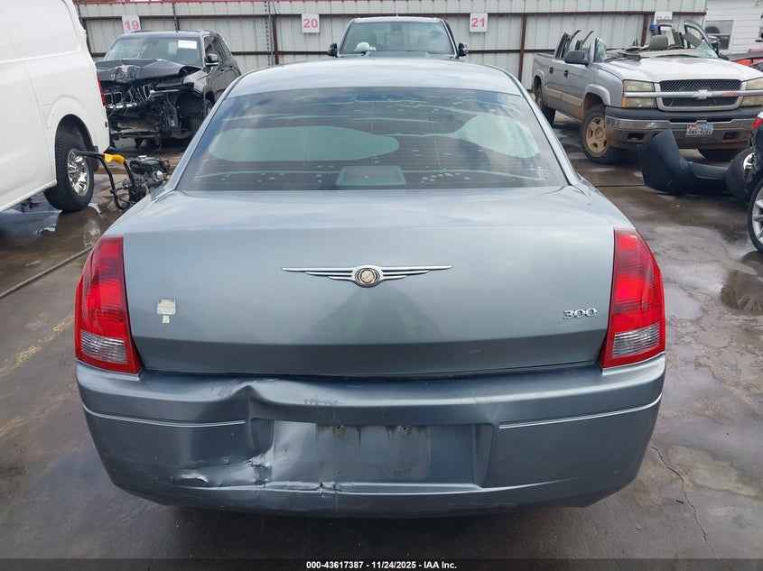 2007 Chrysler 300 VIN: 2C3KA43R17H780625 Lot: 43617387