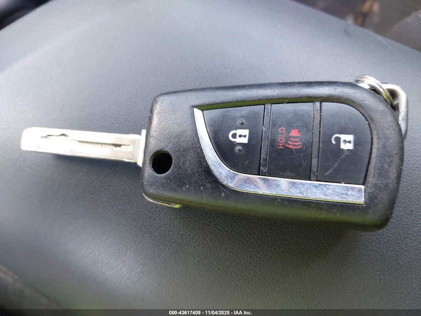 2018 TOYOTA C-HR XLE NMTKHMBX0JR014447