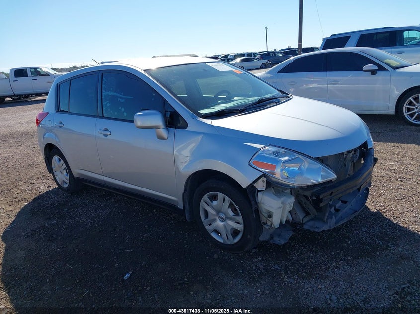 NISSAN VERSA 1.8S