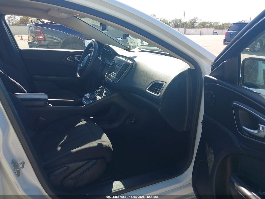 2015 CHRYSLER 200 LIMITED - 1C3CCCAB6FN649243