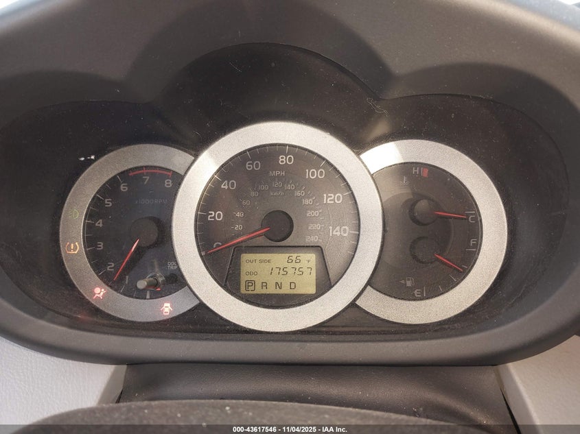 2007 Toyota Rav4 Limited V6 VIN: JTMBK31V176014771 Lot: 43617546