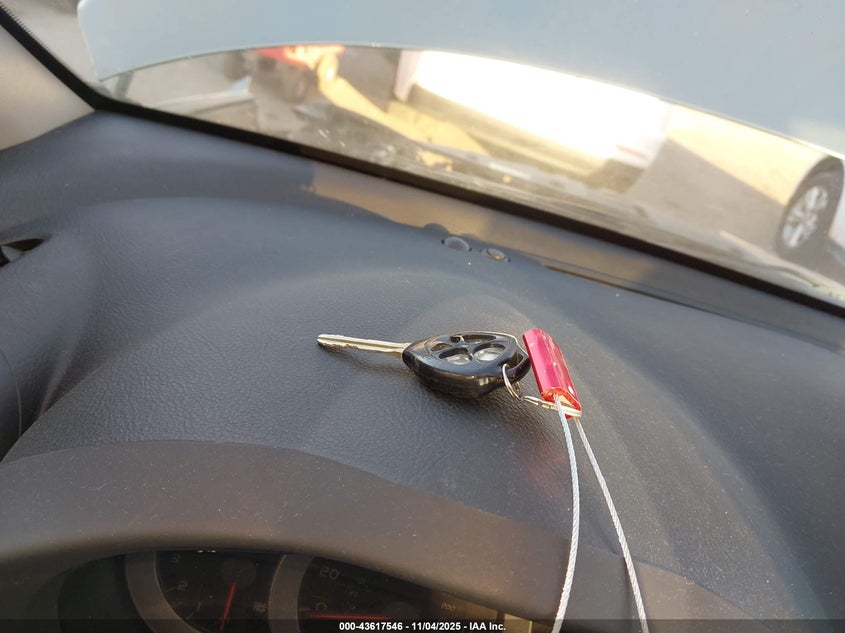 2007 Toyota Rav4 Limited V6 VIN: JTMBK31V176014771 Lot: 43617546