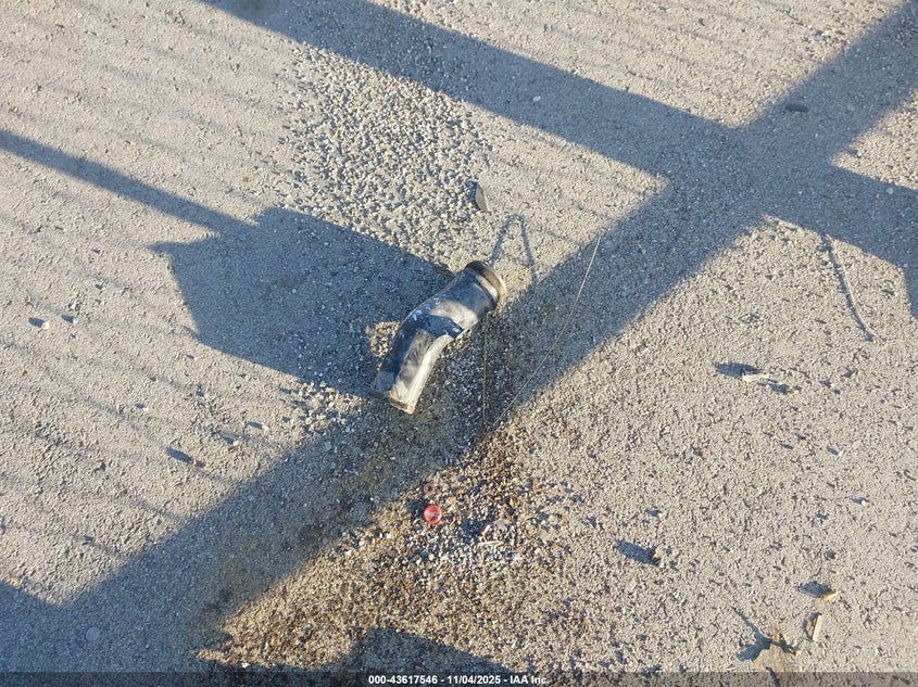 2007 Toyota Rav4 Limited V6 VIN: JTMBK31V176014771 Lot: 43617546