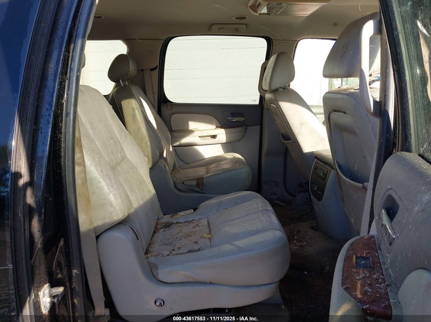 2007 Chevrolet Suburban 1500 Lt VIN: 3GNFC16J37G130794 Lot: 43617553