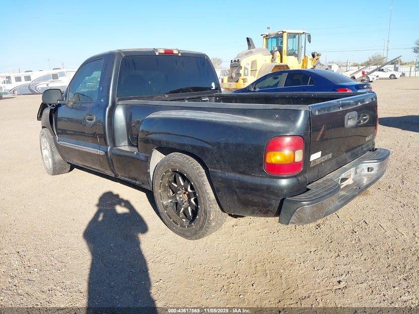 1GTEC14V83Z148776 2003 GMC SIERRA photo no. 3