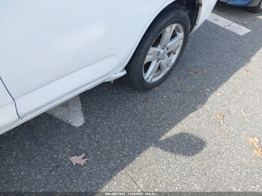 2007 Toyota Rav4 Sport V6 VIN: JTMBK32V676013209 Lot: 43617615