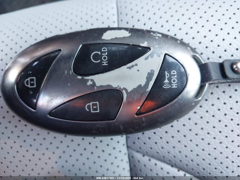 2024 HYUNDAI ELANTRA HYBRID LIMITED KMHLN4DJ2RU095624