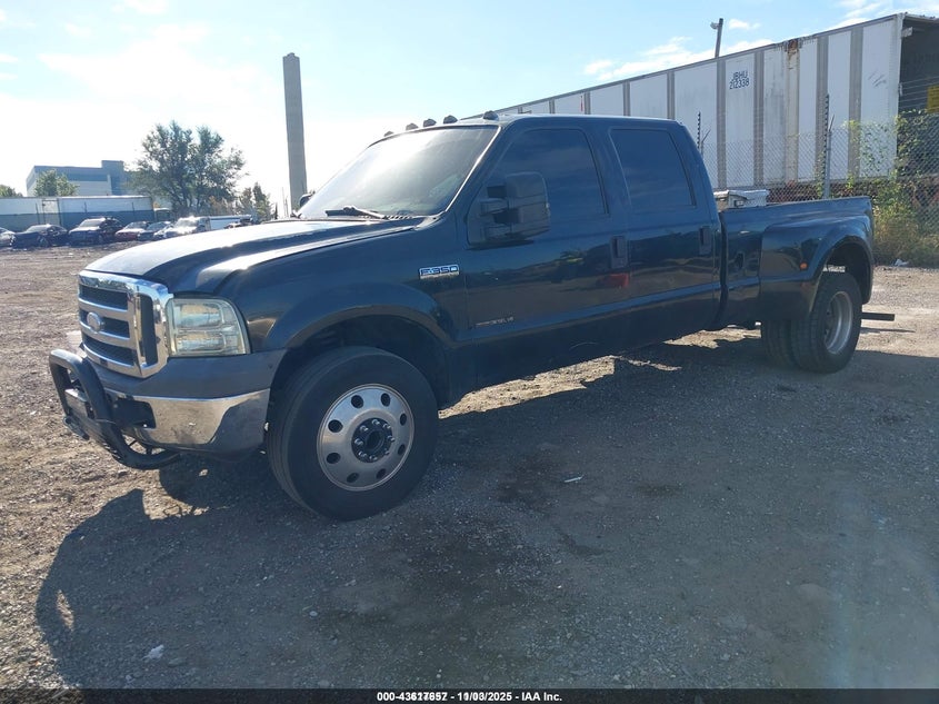 1FTWW32F8YEC74959 2000 FORD F350 photo no. 2