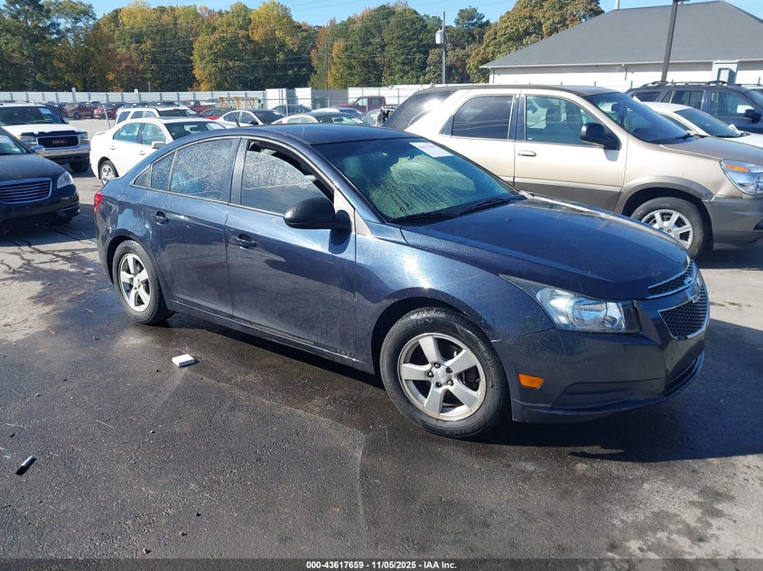 CHEVROLET CRUZE LS AUTO