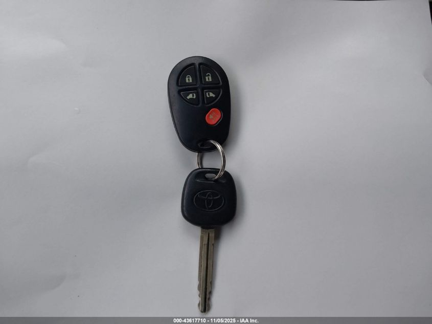 2011 Toyota Sienna Le VIN: 5TDKK3DC9BS067902 Lot: 43617710