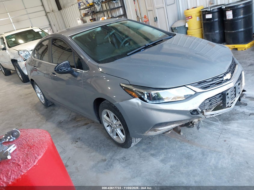 CHEVROLET CRUZE LT AUTO