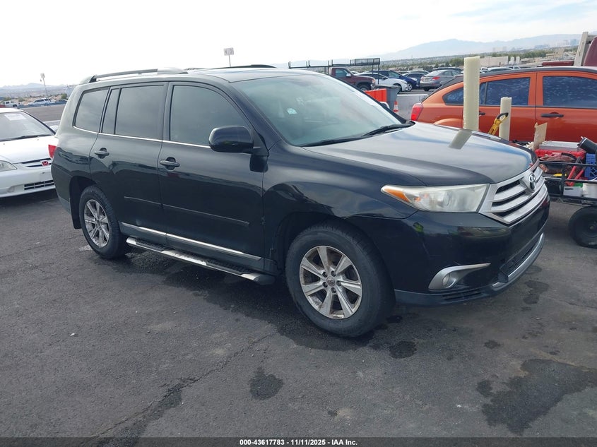 TOYOTA HIGHLANDER SE V6