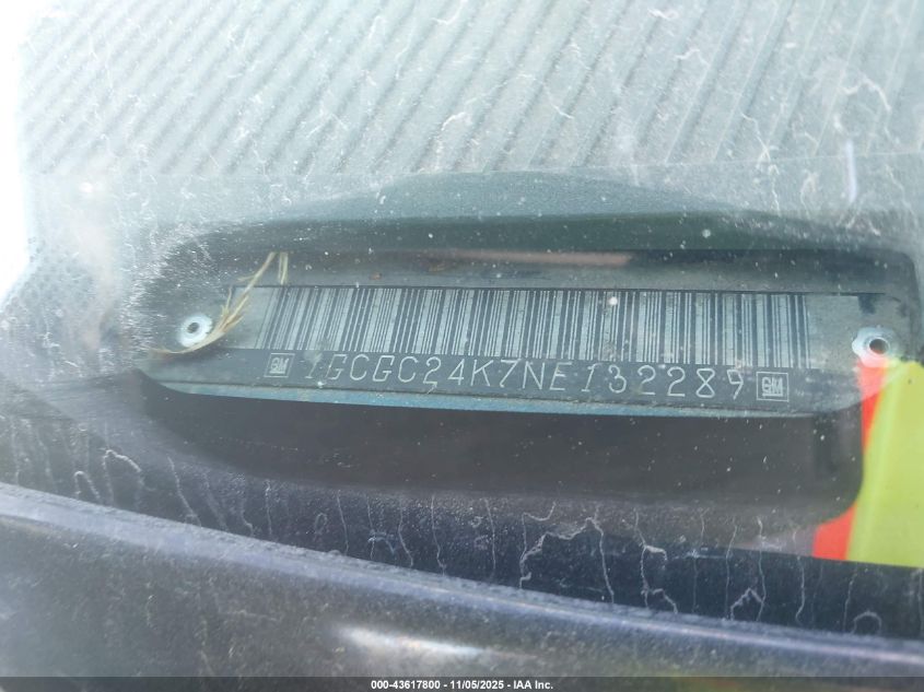 1992 Chevrolet Gmt-400 C2500 VIN: 1GCGC24K7NE132289 Lot: 43617800