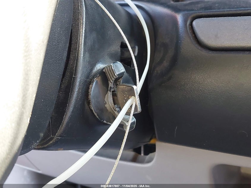 1995 Ford F150 VIN: 2FTDF15Y9SCA42943 Lot: 43617807