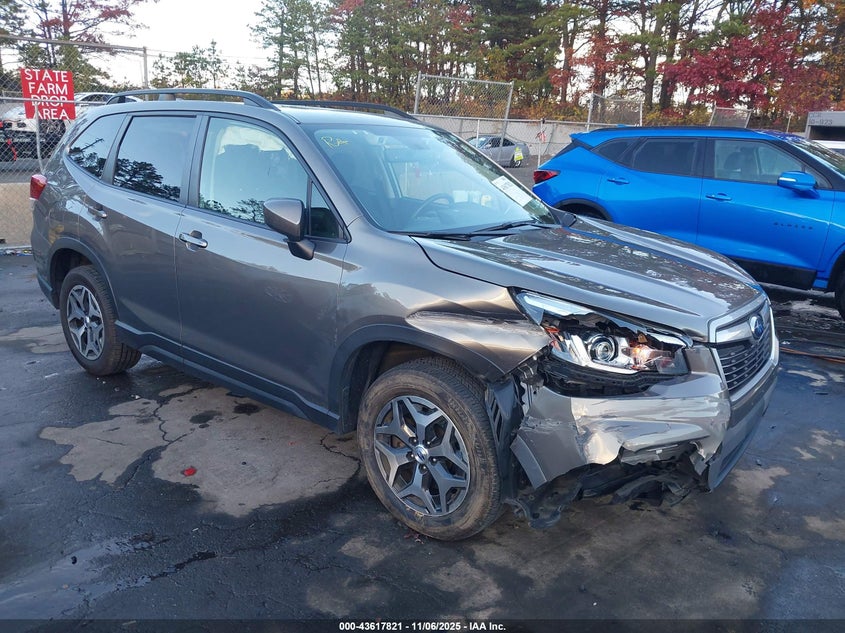 2020 SUBARU FORESTER PREMIUM - JF2SKAJC3LH542752