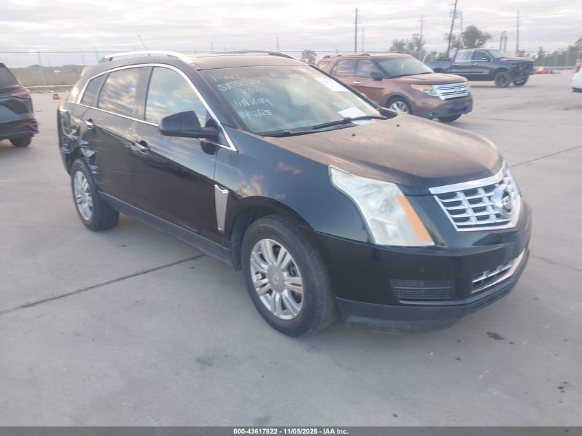 2015 CADILLAC SRX LUXURY COLLECTION - 3GYFNBE35FS621644