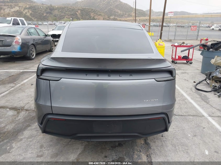 2026 Tesla Model Y Long Range Dual Motor All-Wheel Drive/Long Range Launch Series VIN: 7SAYGDEE1TF342348 Lot: 43617825