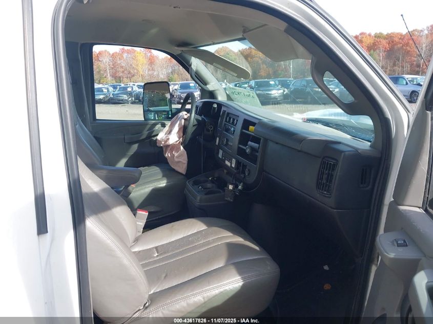 2016 GMC Savana Cutaway 3500 VIN: 1GD37TCG1G1323671 Lot: 43617826