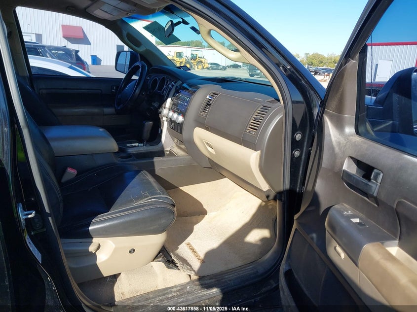 5TFRY5F10AX077747 2010 TOYOTA TUNDRA photo no. 5