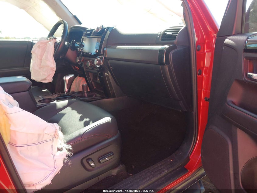 2022 TOYOTA 4RUNNER TRD OFF ROAD PREMIUM - JTERU5JR4N6039549