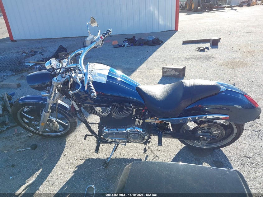 5VPXB26D273000848 2007 VICTORY VEGAS photo no. 14