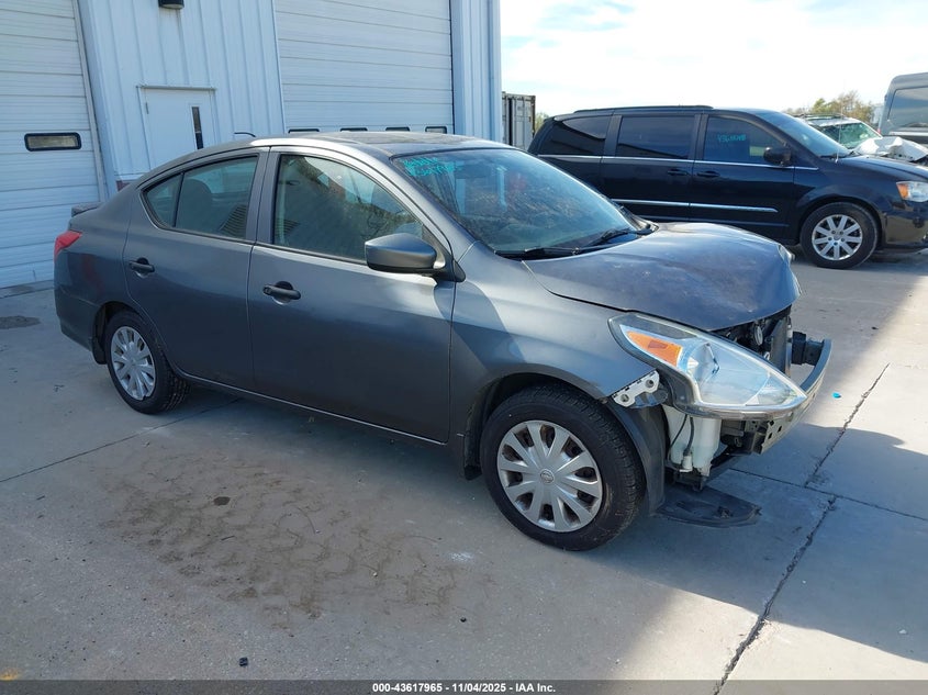 NISSAN VERSA 1.6 S+