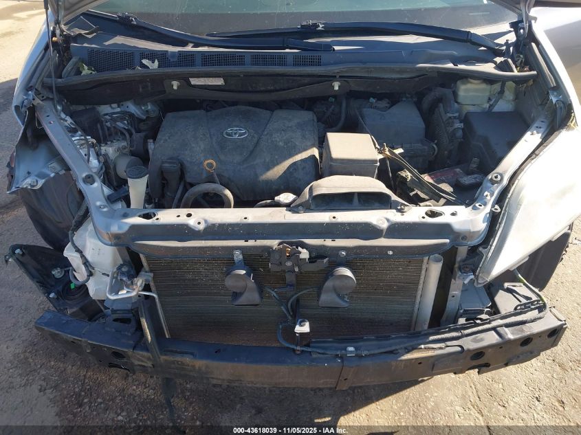 2017 Toyota Sienna Le 8 Passenger VIN: 5TDKZ3DC1HS793791 Lot: 43618039