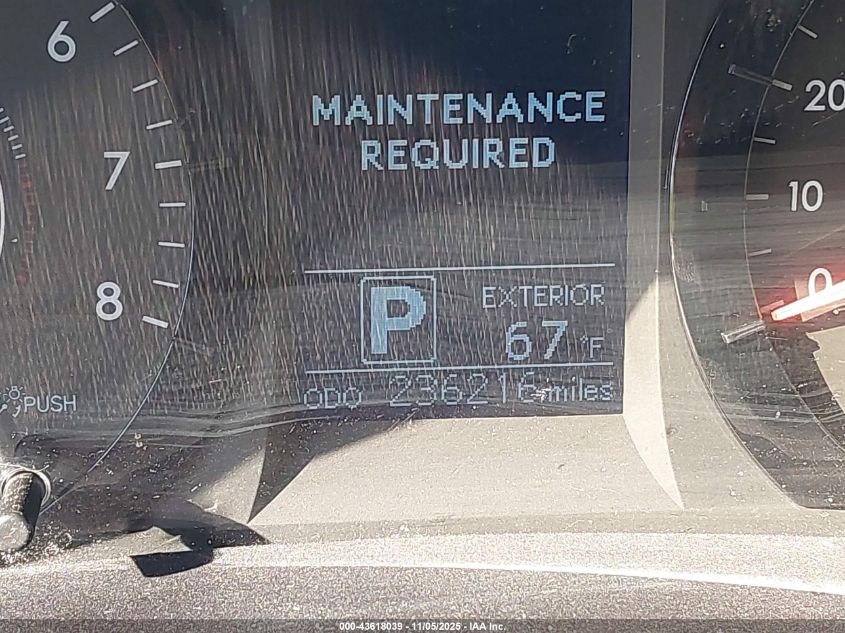 2017 Toyota Sienna Le 8 Passenger VIN: 5TDKZ3DC1HS793791 Lot: 43618039