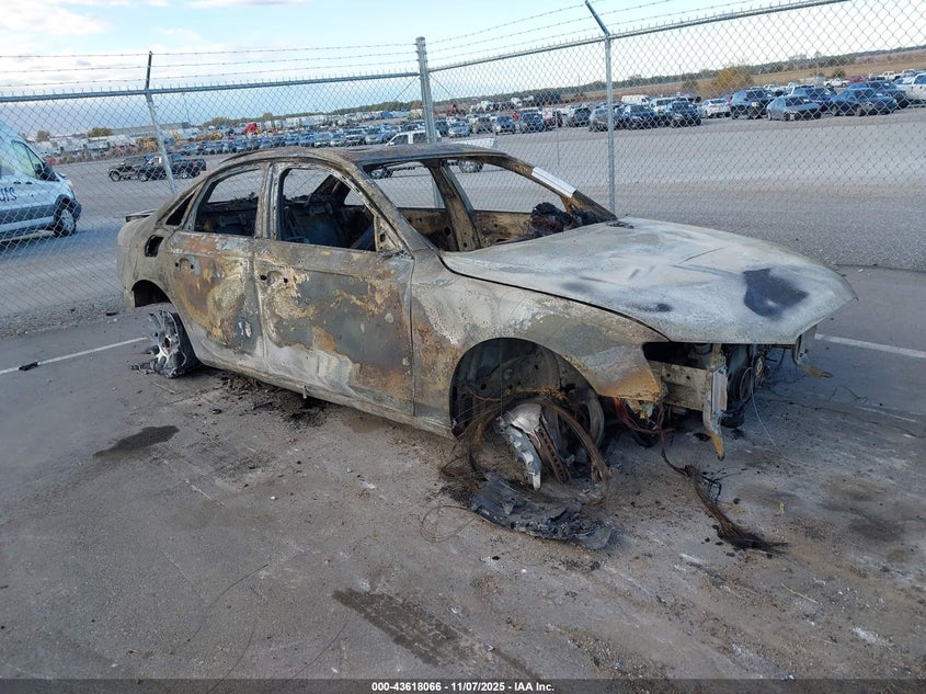 AUDI A4 2.0T PREMIUM