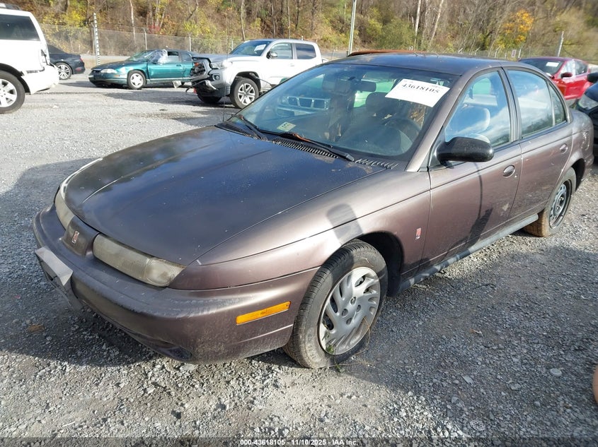 1G8ZJ5276WZ270702 1998 SATURN  photo no. 2